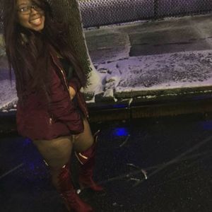 Meet your Posher, Laurnea